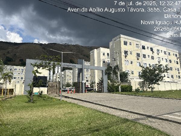Vende-se em Nova Iguacu-RJ  apto, 61.59 de área total, 40.82 de área privativa,  2_qto(s), a.serv, WC, 1_sala(s), cozinha.