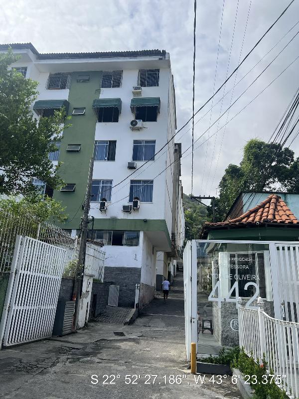 Vende-se em Niteroi-RJ  apto, 47.00 de área total, 47.00 de área privativa,  2_qto(s), a.serv, WC, 1_sala(s), cozinha.