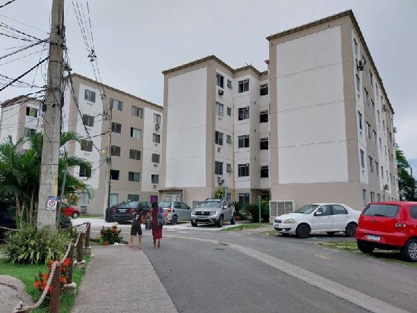 Vende-se em Nova Iguacu-RJ  apto, 43.30 de área total, 43.30 de área privativa,  2_qto(s), a.serv, WC, 1_sala(s), cozinha.