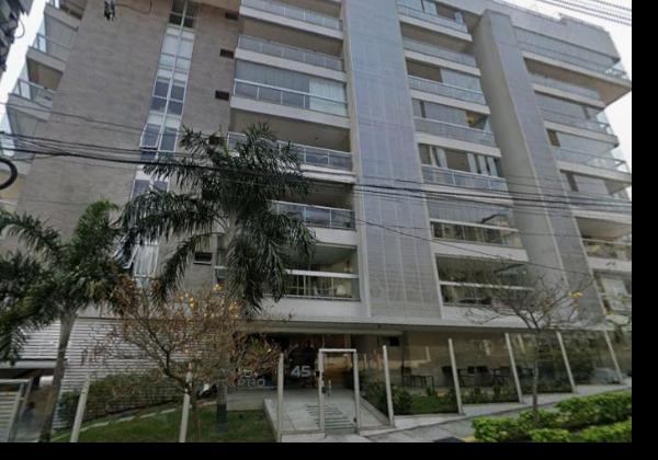 Vende-se em Niteroi-RJ  apto, 113.50 de área total, 113.50 de área privativa,  3_qto(s), a.serv, WC, 1_sala(s), cozinha, 1_vaga(s) de garagem.