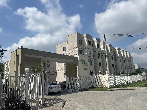 Vende-se em Nova Iguacu-RJ  apto, 62.78 de área total, 43.68 de área privativa,  2_qto(s), a.serv, WC, 1_sala(s), cozinha.