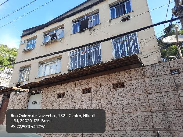 Vende-se em Niteroi-RJ  apto, 74.00 de área privativa,  2_qto(s), a.serv, WC, WC Emp, 1_sala(s), DCE, cozinha.