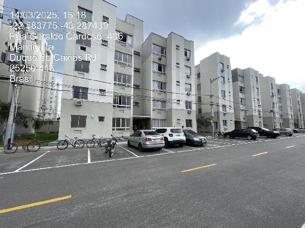 Vende-se em Duque De Caxias-RJ  apto, 46.57 de área total, 46.57 de área privativa,  2_qto(s), WC, 1_sala(s), cozinha.