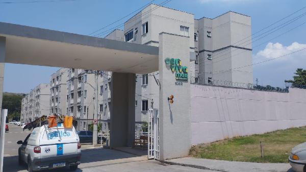 Vende-se em Nova Iguacu-RJ  apto, 52.73 de área total, 46.20 de área privativa,  2_qto(s), WC, 1_sala(s), cozinha, 1_vaga(s) de garagem.