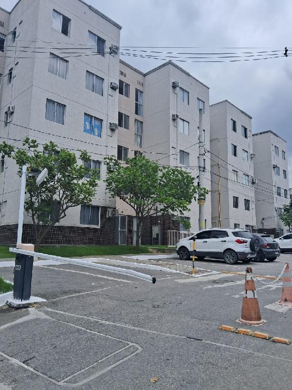 Vende-se em Nova Iguacu-RJ  apto, 43.08 de área total, 43.08 de área privativa,  2_qto(s), a.serv, WC, 1_sala(s), cozinha.