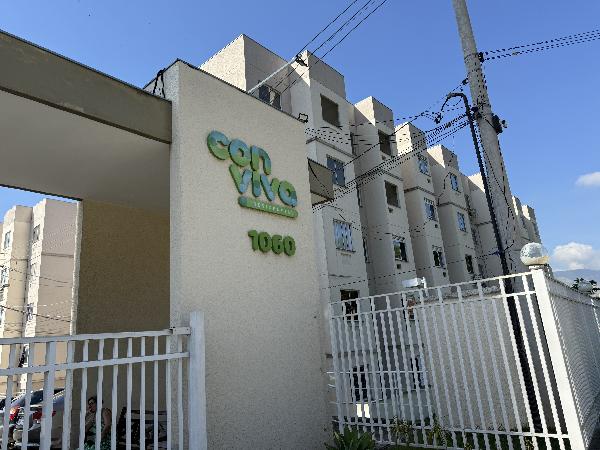 Vende-se em Nova Iguacu-RJ  apto, 59.28 de área total, 42.61 de área privativa,  2_qto(s), WC, 1_sala(s), cozinha.