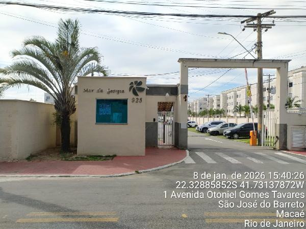Vende-se em Macae-RJ  apto, 53.63 de área total, 46.05 de área privativa,  2_qto(s), WC, 1_sala(s), cozinha, 1_vaga(s) de garagem.