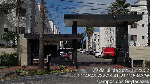 Vende-se em Campos Dos Goytacazes-RJ  apto, 72.15 de área total, 53.01 de área privativa,  2_qto(s), WC, 1_sala(s), cozinha, 1_vaga(s) de garagem.