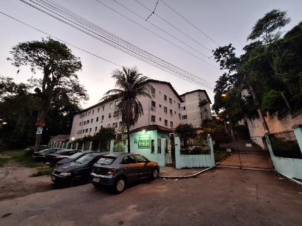 Vende-se em Niteroi-RJ  apto, 48.24 de área total, 48.24 de área privativa,  2_qto(s), a.serv, WC, 1_sala(s), cozinha.