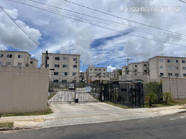 Vende-se em Camacari-BA  apto, 98.06 de área total, 40.53 de área privativa,  2_qto(s), WC, 1_sala(s), cozinha.