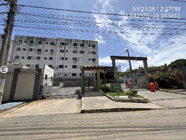 Vende-se em Camacari-BA  apto, 50.26 de área total, 4.19 de área privativa,  2_qto(s), a.serv, WC, 1_sala(s), cozinha, 1_vaga(s) de garagem.
