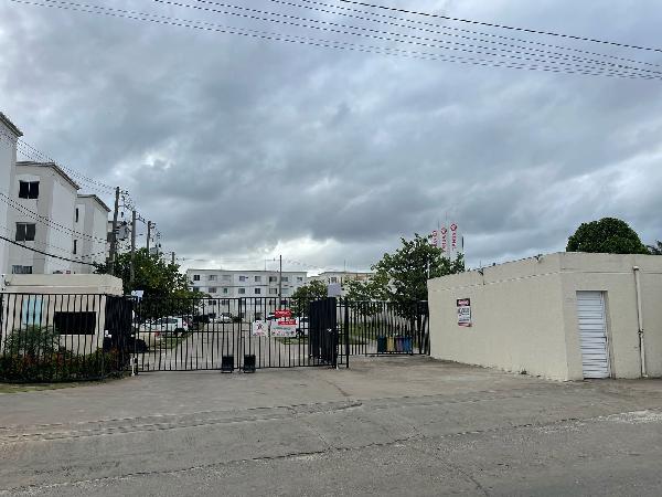 Vende-se em Camacari-BA  apto, 90.22 de área total, 40.53 de área privativa,  2_qto(s), WC, 1_sala(s), cozinha, 1_vaga(s) de garagem.