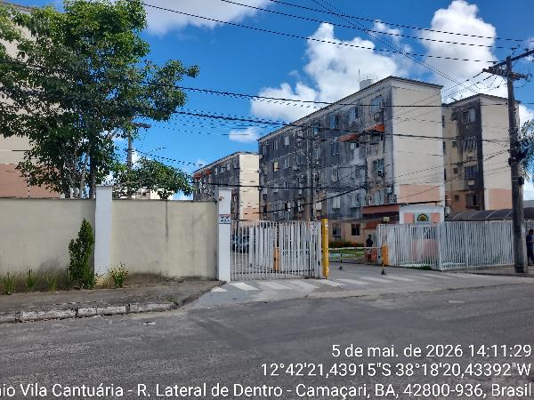 Vende-se em Camacari-BA  apto, 62.55 de área total, 39.03 de área privativa,  2_qto(s), WC, 1_sala(s), cozinha.