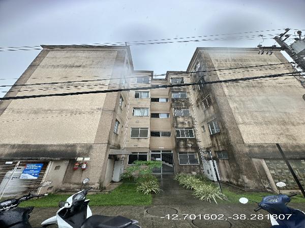 Vende-se em Camacari-BA  apto, 73.47 de área total, 39.03 de área privativa,  1_qto(s), WC, 1_sala(s), cozinha.