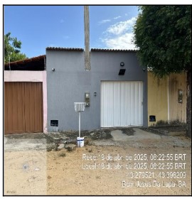 Vende-se em Bom Jesus Da Lapa-BA  Casa, 86.80 de área total, 86.80 de área privativa, 180.00 de área do terreno,  3_qto(s), varanda, a.serv, WC, 1_sala(s), cozinha.