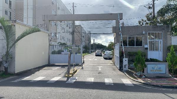 Vende-se em Camacari-BA  apto, 40.28 de área total, 40.28 de área privativa,  2_qto(s), a.serv, WC, 1_sala(s), cozinha, 1_vaga(s) de garagem.