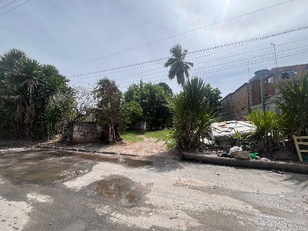 Vende-se em Camacari-BA  Terreno, 1162.00 de área do terreno.