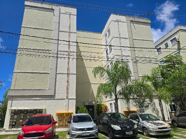 Vende-se em Camacari-BA  apto, 48.76 de área total, 40.28 de área privativa,  2_qto(s), a.serv, WC, 1_sala(s), cozinha, 1_vaga(s) de garagem.
