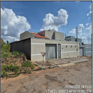 Vende-se em Caldas Novas-GO  Casa, 89.25 de área privativa, 200.06 de área do terreno.