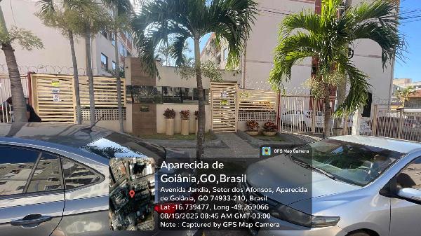 Vende-se em Aparecida De Goiania-GO  apto, 96.12 de área total, 70.20 de área privativa,  3_qto(s), WC, 1_sala(s), cozinha.