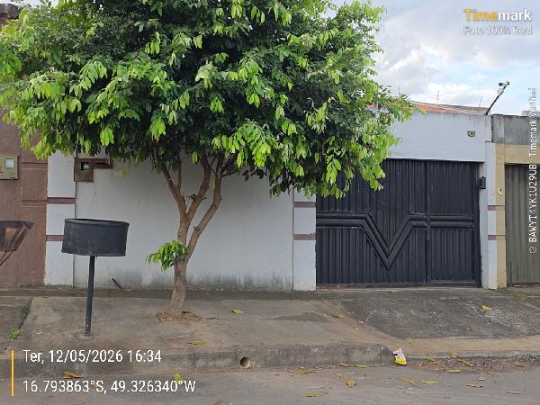 Vende-se em Aparecida De Goiania-GO  Casa, 82.06 de área total, 82.06 de área privativa, 204.15 de área do terreno,  2_qto(s), a.serv, WC, 1_sala(s), cozinha, 1_vaga(s) de garagem.