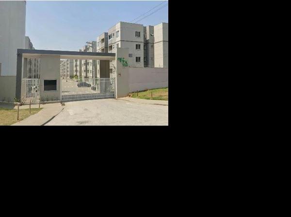 Vende-se em Nova Iguacu-RJ  apto, 61.39 de área total, 44.98 de área privativa,  2_qto(s), a.serv, WC, 1_sala(s), cozinha, 1_vaga(s) de garagem.