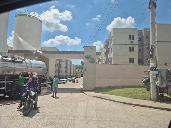 Vende-se em Nova Iguacu-RJ  apto, 52.73 de área total, 43.68 de área privativa,  2_qto(s).
