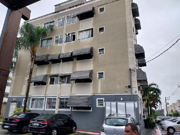 Vende-se em Rio De Janeiro-RJ  apto, 49.00 de área privativa,  2_qto(s), WC, 1_sala(s), cozinha.