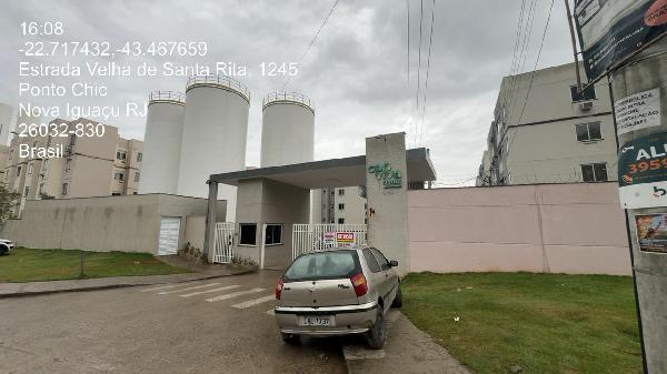 Vende-se em Nova Iguacu-RJ  apto, 77.52 de área total, 43.68 de área privativa,  2_qto(s), WC, 1_sala(s), cozinha.