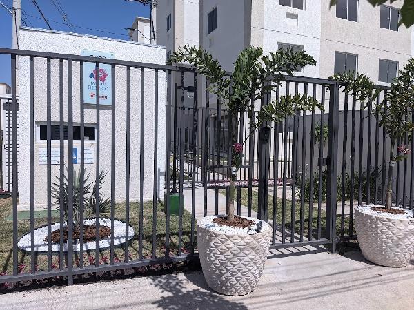Vende-se em Rio De Janeiro-RJ  apto, 40.54 de área privativa,  2_qto(s), a.serv, WC, 1_sala(s), cozinha, 1_vaga(s) de garagem.