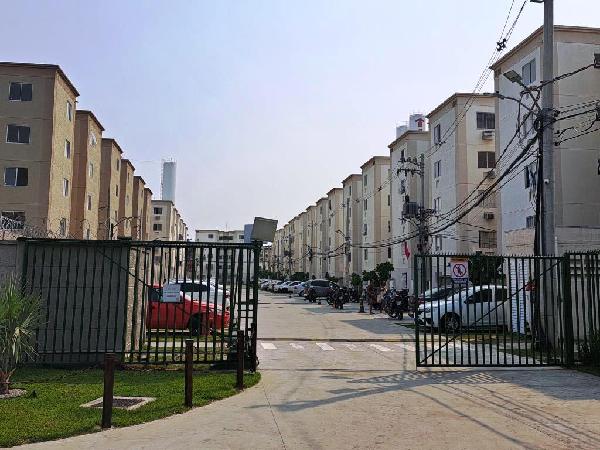 Vende-se em Rio De Janeiro-RJ  apto, 40.00 de área privativa,  2_qto(s), WC, 1_sala(s), cozinha.