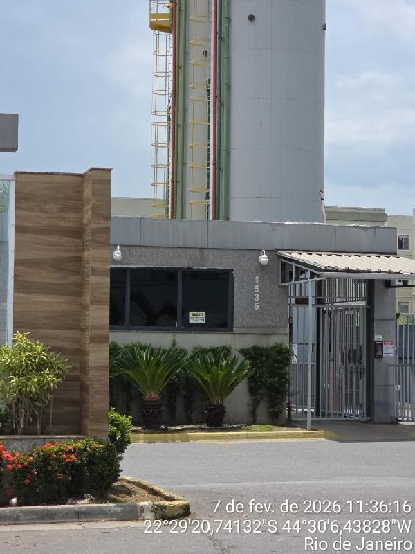 Vende-se em Resende-RJ  apto, 92.57 de área total, 43.20 de área privativa,  2_qto(s), a.serv, WC, 1_sala(s), cozinha, 1_vaga(s) de garagem.