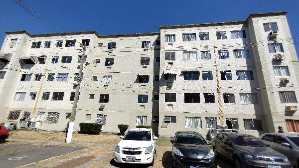 Vende-se em Rio De Janeiro-RJ  apto, 44.00 de área privativa,  2_qto(s), a.serv, WC, 1_sala(s), cozinha.
