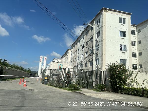 Vende-se em Rio De Janeiro-RJ  apto, 40.00 de área total, 40.00 de área privativa,  2_qto(s), a.serv, WC, 1_sala(s), cozinha, 1_vaga(s) de garagem.