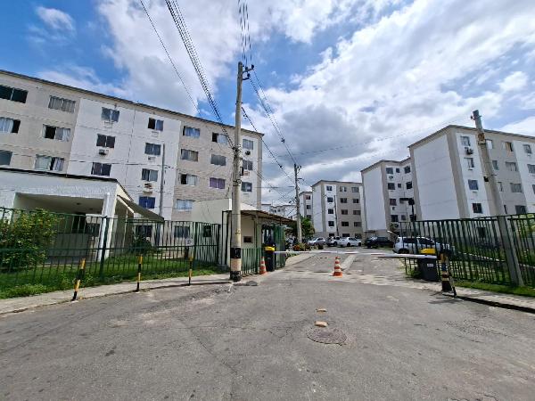 Vende-se em Nova Iguacu-RJ  apto, 77.32 de área total, 43.30 de área privativa,  2_qto(s), WC, 1_sala(s), cozinha.