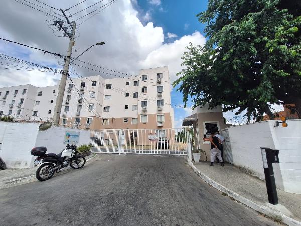 Vende-se em Nova Iguacu-RJ  apto, 45.56 de área total, 45.56 de área privativa,  2_qto(s), a.serv, WC, 1_sala(s), cozinha, 1_vaga(s) de garagem.