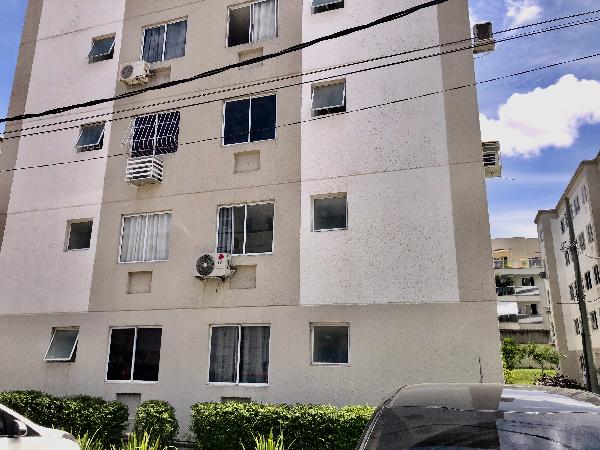Vende-se em Rio De Janeiro-RJ  apto, 39.00 de área privativa,  2_qto(s), a.serv, WC, 1_sala(s), cozinha.