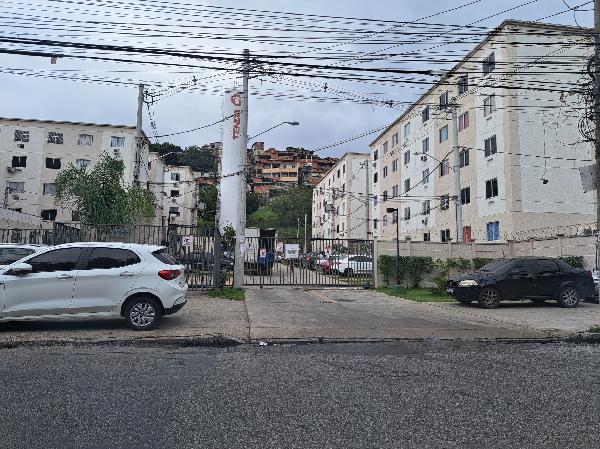 Vende-se em Rio De Janeiro-RJ  apto, 40.00 de área privativa,  2_qto(s), WC, 1_sala(s), cozinha, 1_vaga(s) de garagem.