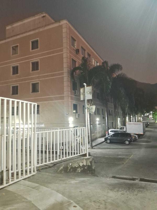 Vende-se em Rio De Janeiro-RJ  apto, 49.36 de área privativa,  2_qto(s), WC, 1_sala(s), cozinha.