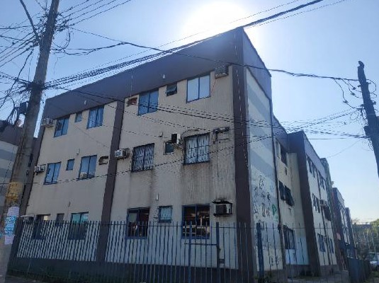 Vende-se em Rio De Janeiro-RJ  apto, 49.00 de área privativa,  2_qto(s), a.serv, WC, 1_sala(s), cozinha.
