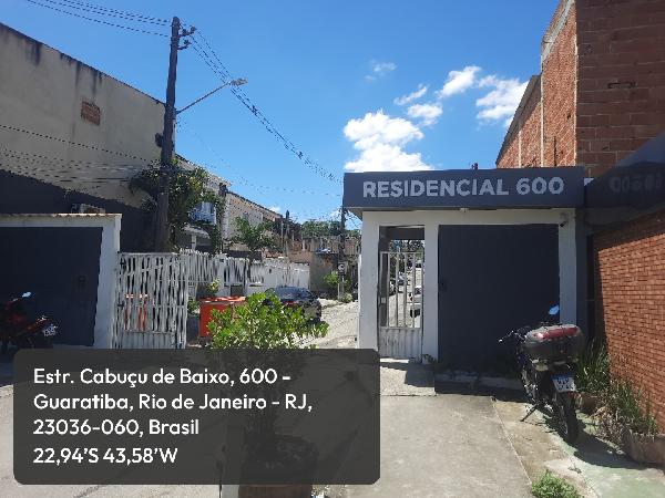 Vende-se em Rio De Janeiro-RJ  apto, 40.00 de área privativa,  2_qto(s), WC, 1_sala(s), cozinha.