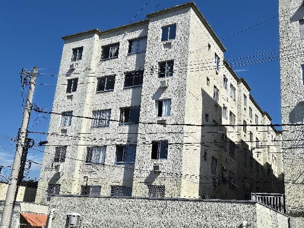 Vende-se em Rio De Janeiro-RJ  apto, 44.00 de área privativa,  2_qto(s), WC, 1_sala(s), cozinha.
