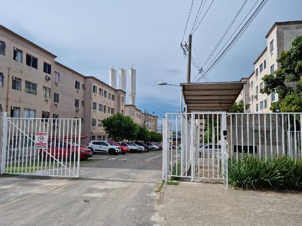 Vende-se em Rio De Janeiro-RJ  apto, 44.00 de área privativa,  2_qto(s), WC, 1_sala(s), cozinha.