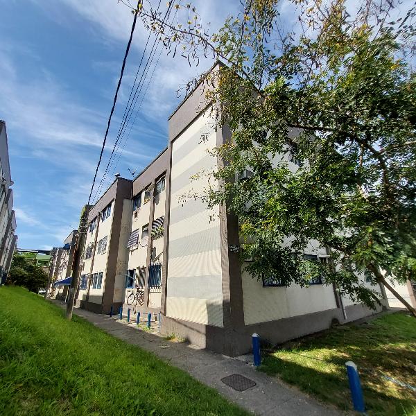 Vende-se em Rio De Janeiro-RJ  apto, 46.00 de área privativa,  2_qto(s), WC, 1_sala(s), cozinha, 1_vaga(s) de garagem.