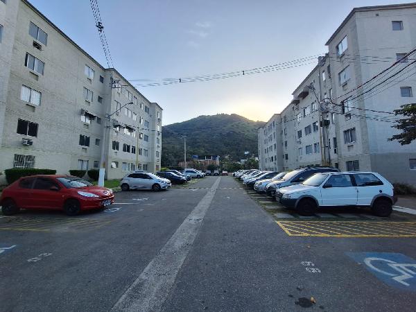 Vende-se em Rio De Janeiro-RJ  apto, 44.00 de área privativa,  2_qto(s), WC, 1_sala(s), cozinha.