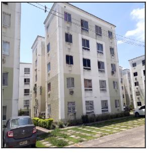 Vende-se em Rio De Janeiro-RJ  apto, 44.00 de área privativa,  2_qto(s), a.serv, WC, 1_sala(s), cozinha.