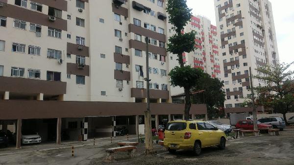 Vende-se em Rio De Janeiro-RJ  apto, 38.00 de área privativa,  1_qto(s), WC, 1_sala(s), cozinha.