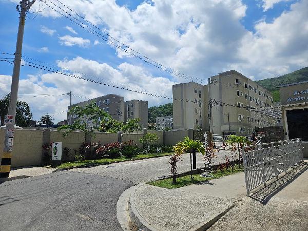 Vende-se em Nova Iguacu-RJ  apto, 40.83 de área total, 40.83 de área privativa,  2_qto(s), WC, 1_sala(s), cozinha.