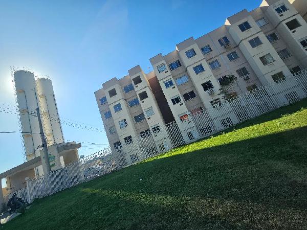 Vende-se em Nova Iguacu-RJ  apto, 43.68 de área total, 43.68 de área privativa,  2_qto(s), WC, 1_sala(s), cozinha.