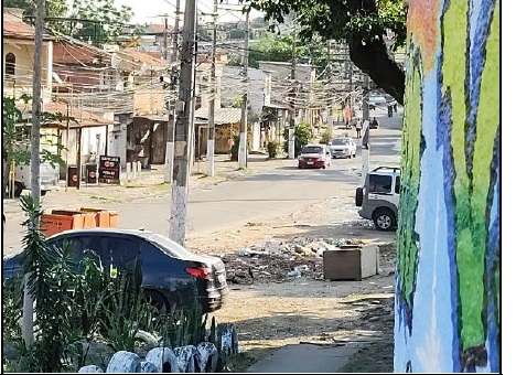 Vende-se em Rio De Janeiro-RJ  apto, 45.00 de área privativa,  2_qto(s), a.serv, WC, 1_sala(s), cozinha.